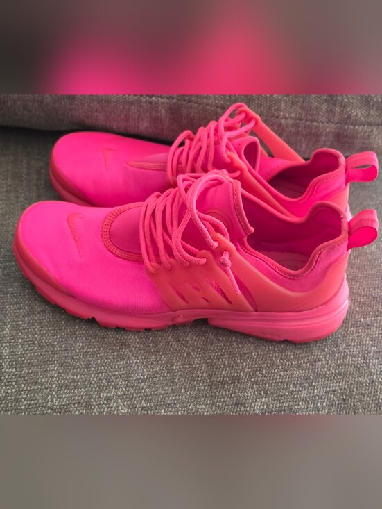 Nike Shoes - Nike Air Presto Triple Pink Sneakers Women's Size 8